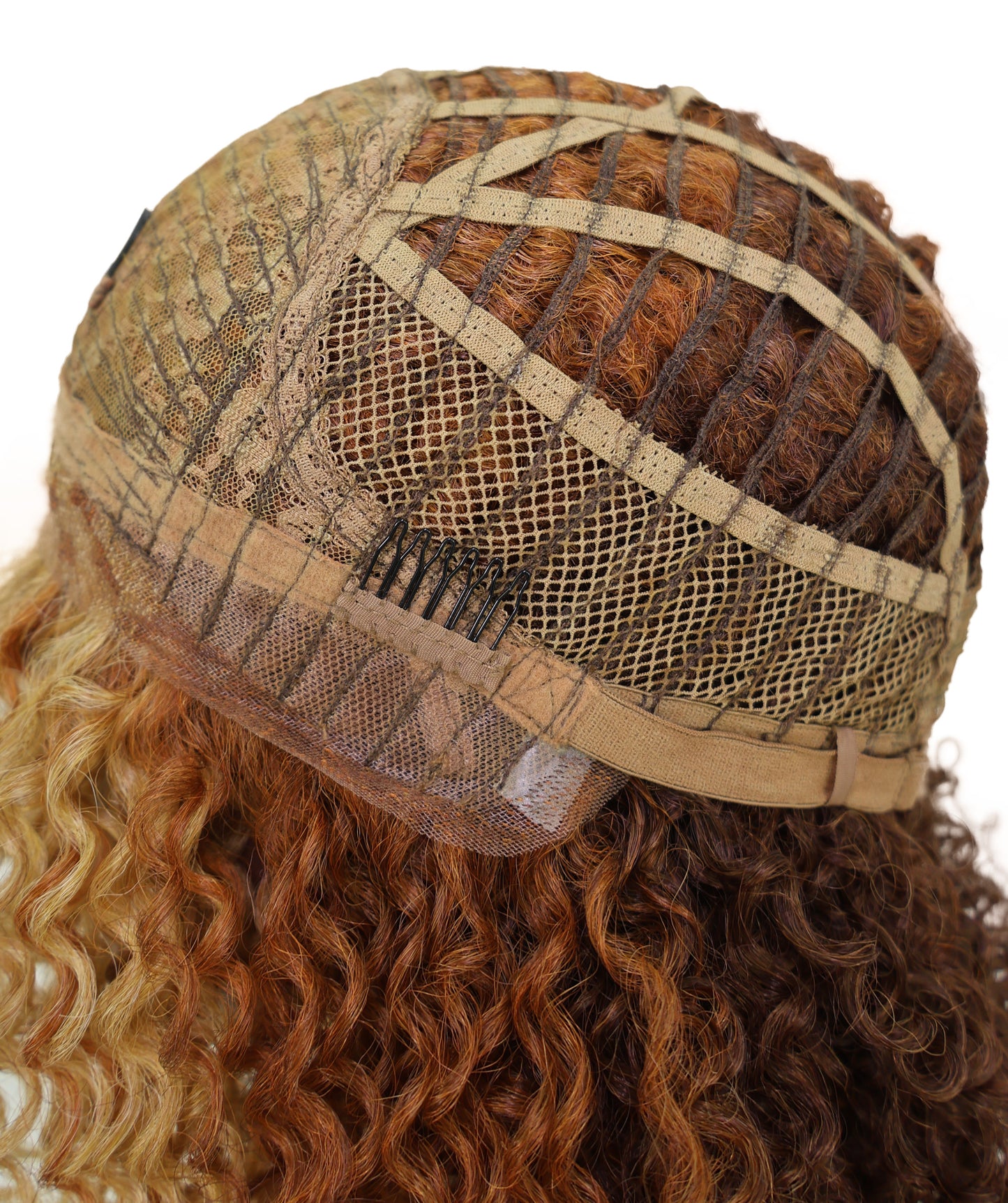 Esi Honey Blonde Lace Front Wig HD Curly Voluminous Bob for Glamorous Party, Fashion & Everyday Elegant Look